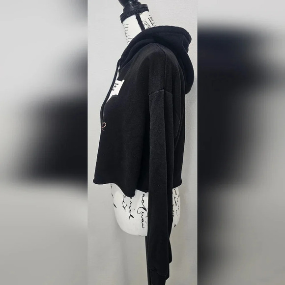 Forever 21 Women's Byee Byee Graphic Print Long Sleeve Crop Top Hoodie Large - Picture 2 of 10